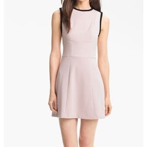 Ted Baker Light Pale Pink and Black Adin Contrast Mini Dress Size 2-4 - Picture 1 of 5